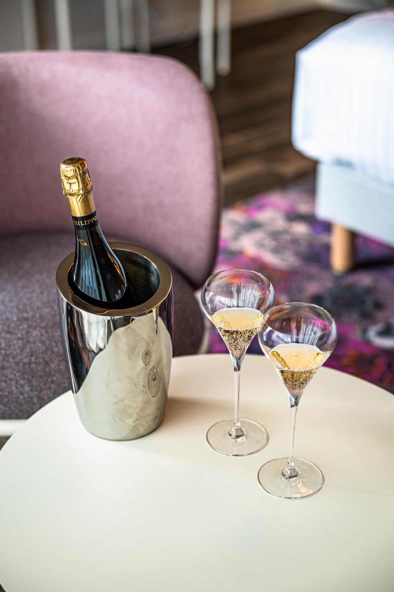Logis Hotellerie Les Brisants , Restaurant J M Perochon Brétignolles-sur-Mer 외부 사진
